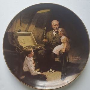 Norman Rockwell Collector's Plate "Grandpa's Treasure Chest" good shape USA.